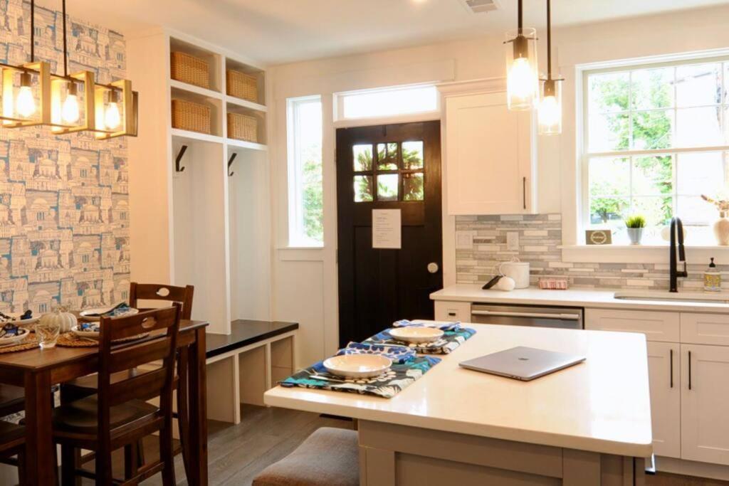 Cherry Blossom Townhouse, Easy Dc Access Washington Eksteriør bilde