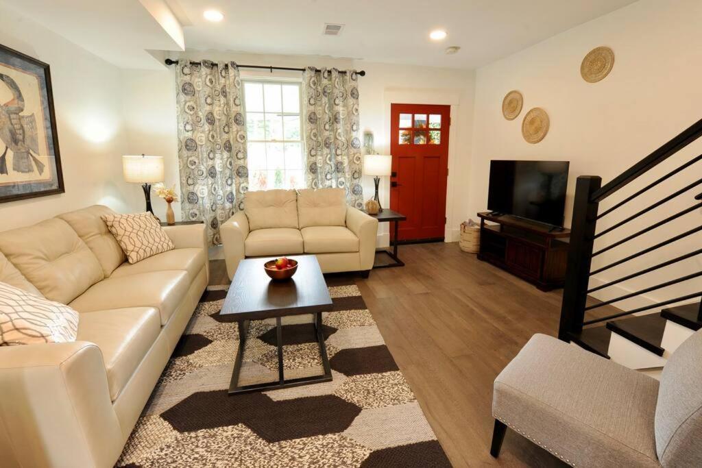 Cherry Blossom Townhouse, Easy Dc Access Washington Eksteriør bilde