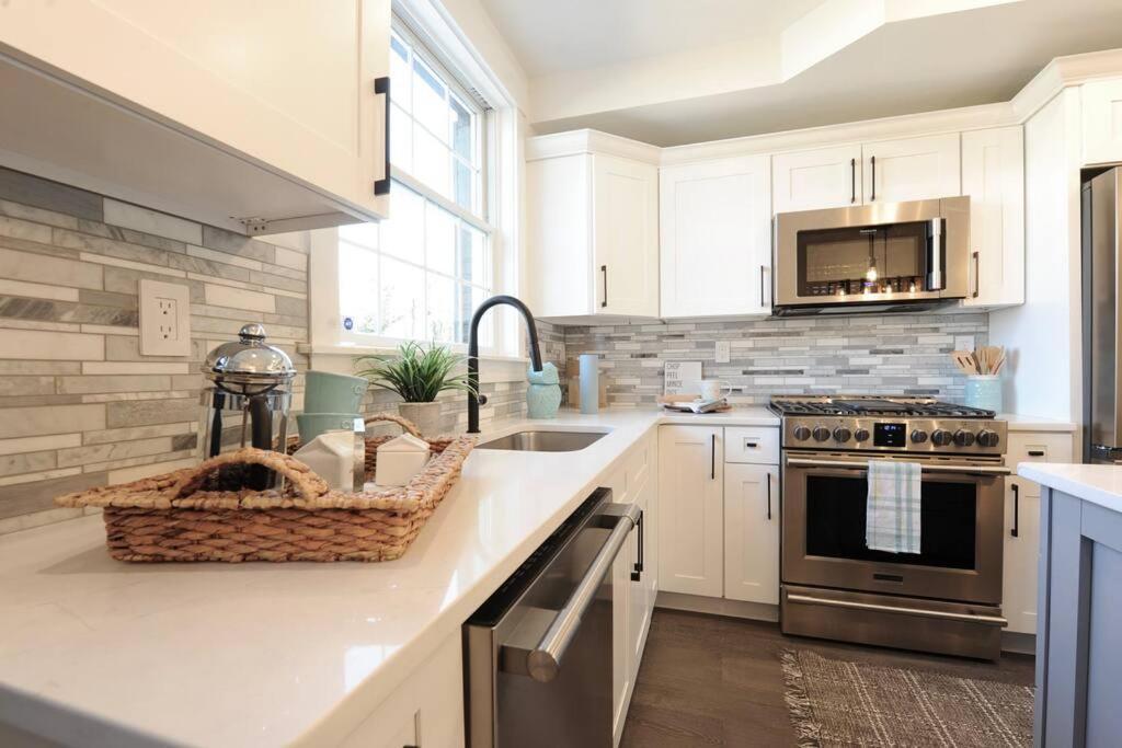 Cherry Blossom Townhouse, Easy Dc Access Washington Eksteriør bilde